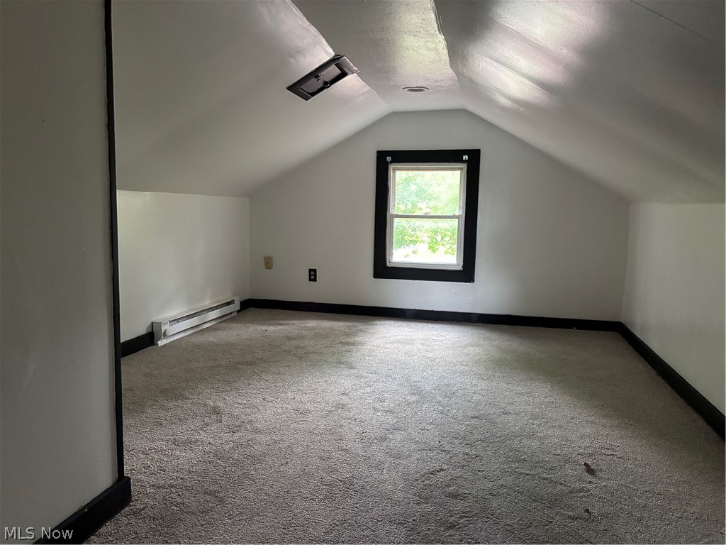 792 Allison Avenue NW Warren OH 44483