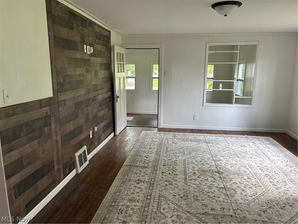 792 Allison Avenue NW Warren OH 44483