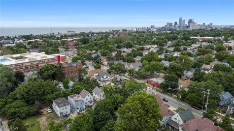 6515 Fir Avenue Cleveland OH 44102