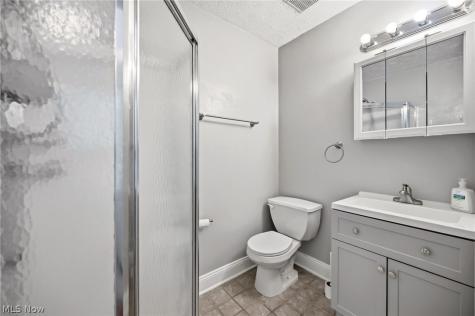 6515 Fir Avenue Cleveland OH 44102