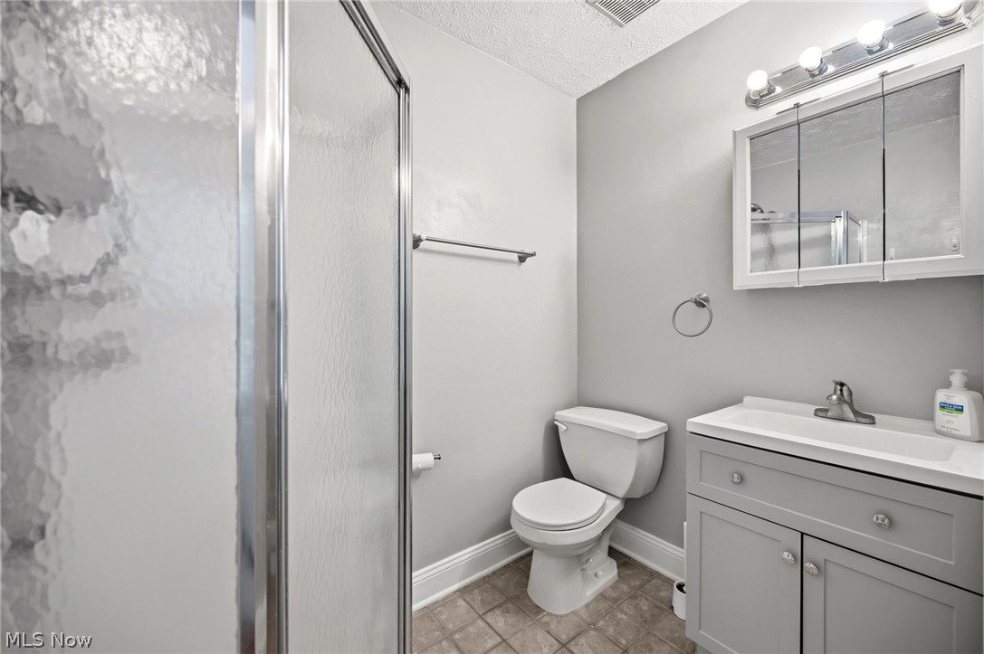 6515 Fir Avenue Cleveland OH 44102