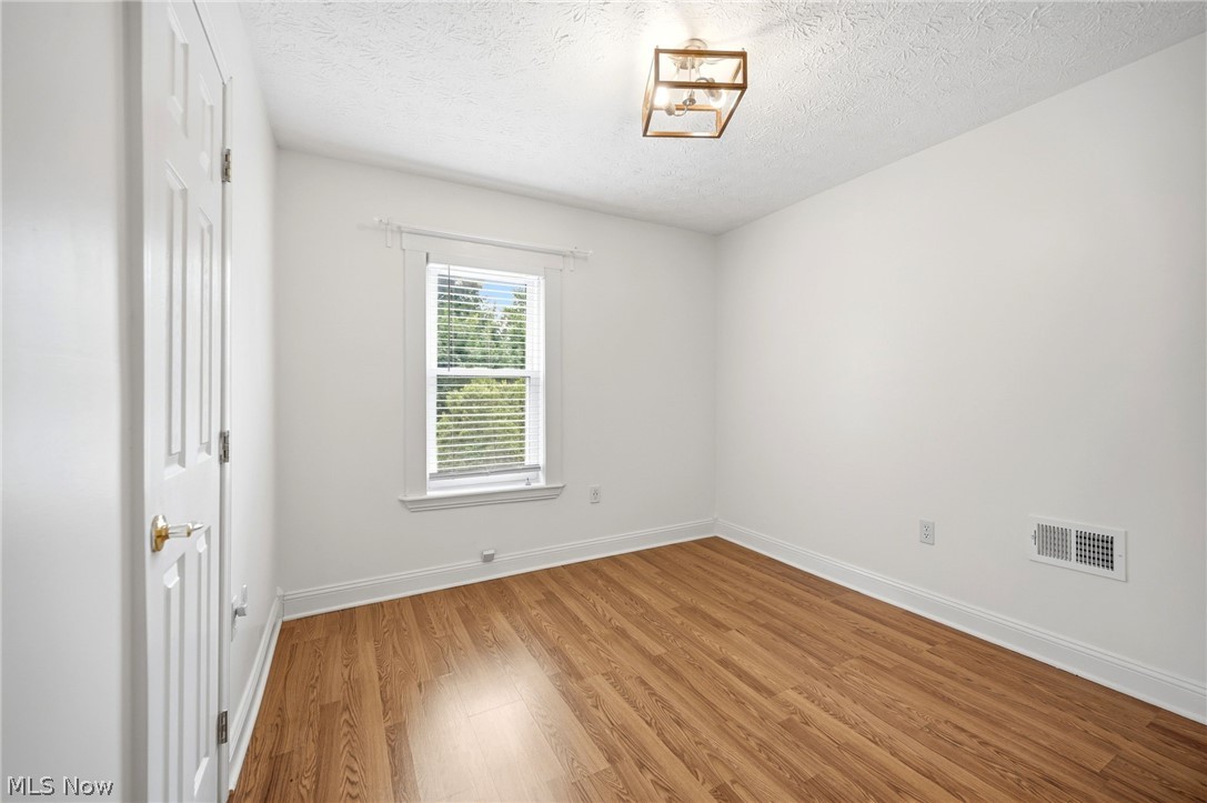 6515 Fir Avenue Cleveland OH 44102