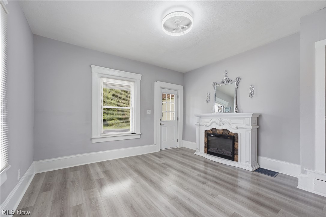 617 Carnahan Avenue NE Canton OH 44704