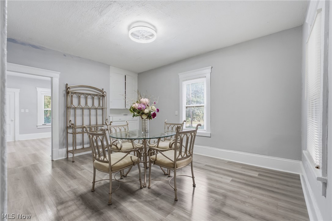 617 Carnahan Avenue NE Canton OH 44704