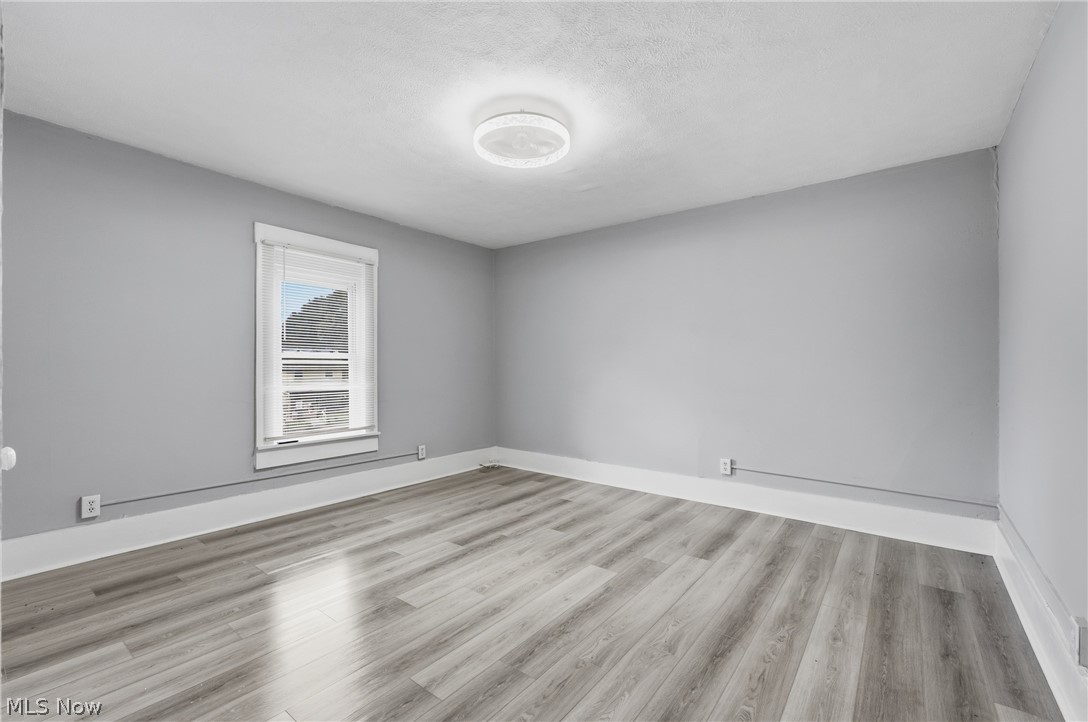 617 Carnahan Avenue NE Canton OH 44704
