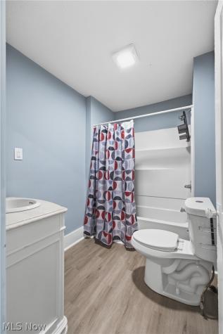 617 Carnahan Avenue NE Canton OH 44704