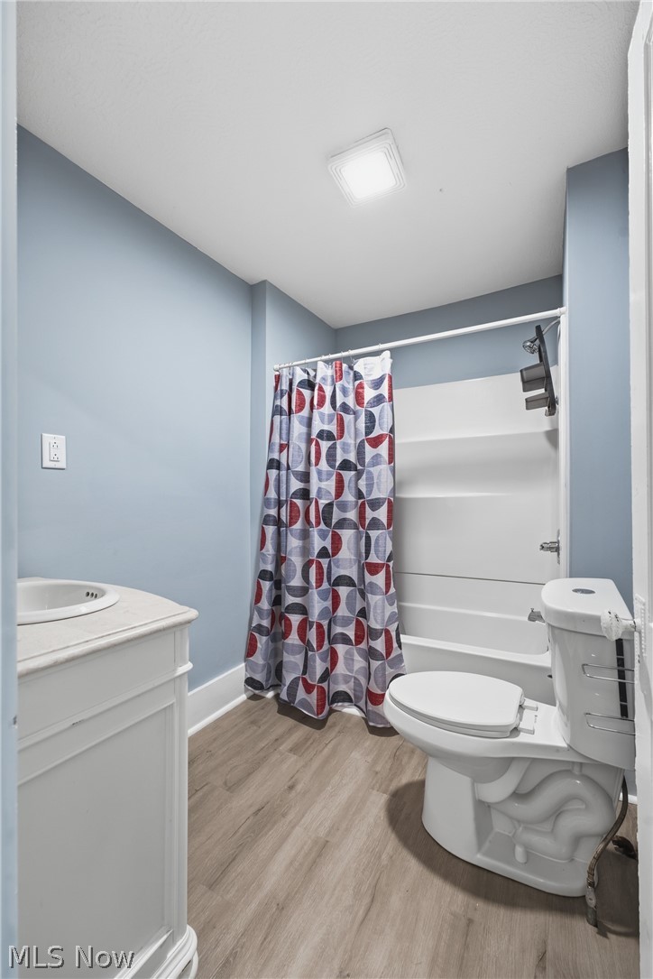617 Carnahan Avenue NE Canton OH 44704