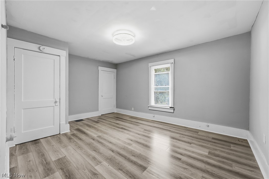 617 Carnahan Avenue NE Canton OH 44704