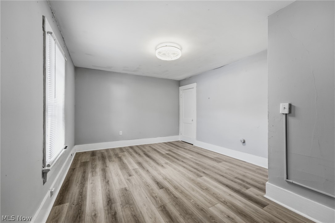 617 Carnahan Avenue NE Canton OH 44704