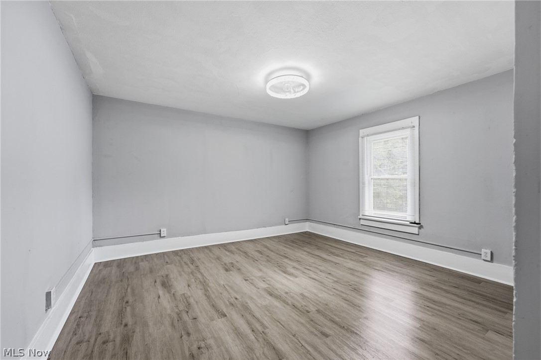 617 Carnahan Avenue NE Canton OH 44704