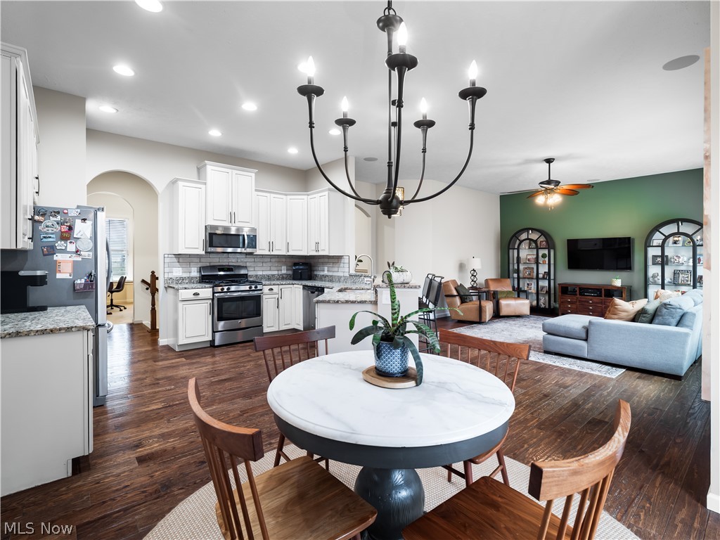 8898 Harvest Ridge Way North Ridgeville OH 44039