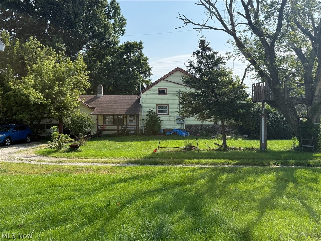 9523 E Center Street Windham OH 44288