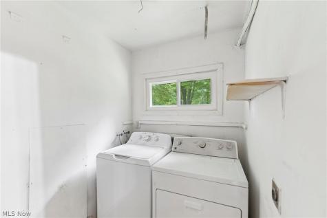 1994 Pinewood Drive Brunswick OH 44212