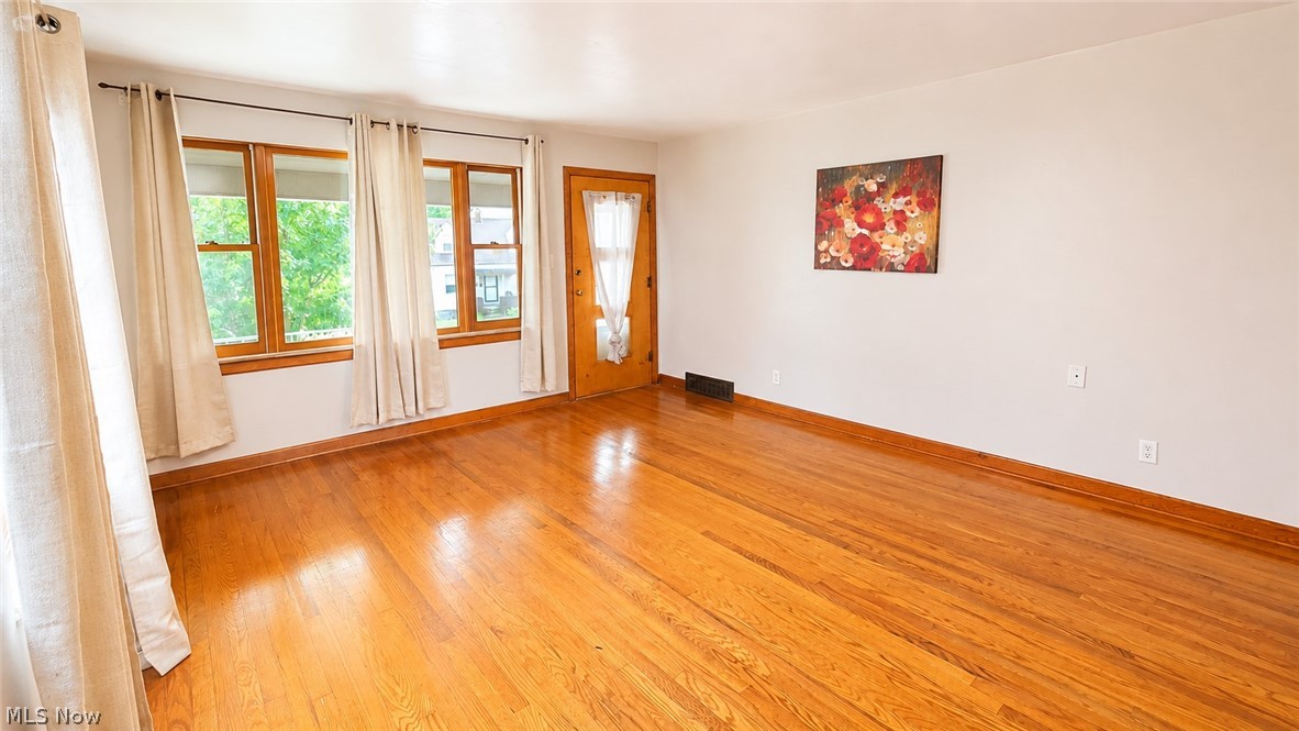 427 Logan Avenue Mingo Junction OH 43938