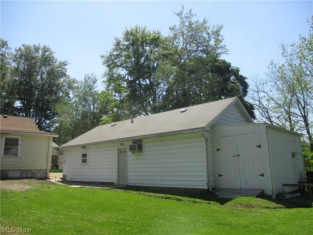 411 Eastlawn Street Geneva OH 44041