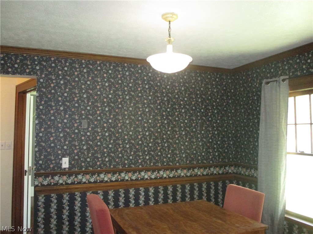 411 Eastlawn Street Geneva OH 44041