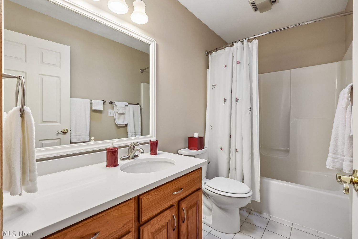 285 Brookpoint Circle Wadsworth OH 44281