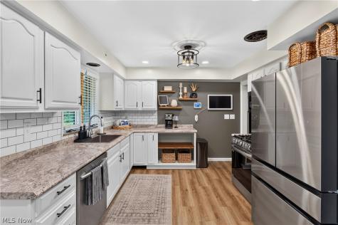 488 Strader Road Akron OH 44305