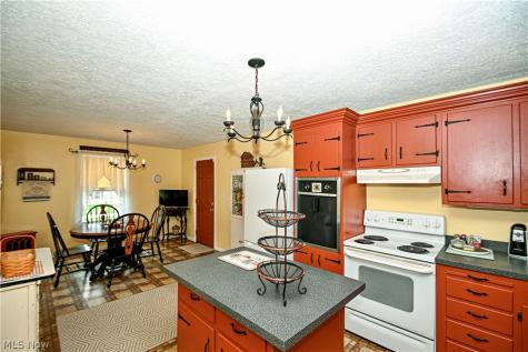 4585 Northampton Road Cuyahoga Falls OH 44223