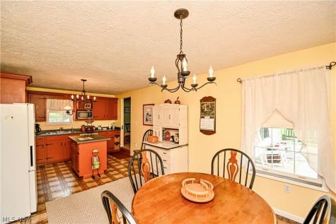 4585 Northampton Road Cuyahoga Falls OH 44223