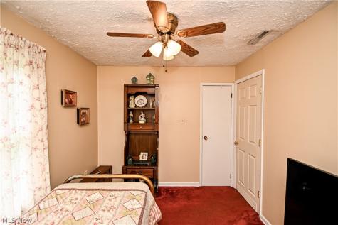 4585 Northampton Road Cuyahoga Falls OH 44223