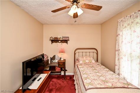 4585 Northampton Road Cuyahoga Falls OH 44223
