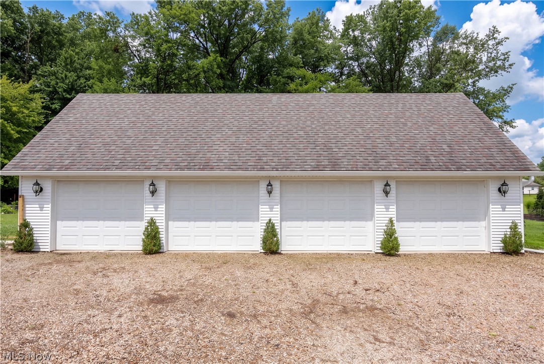 15710 Cenfield Street NE Alliance OH 44601