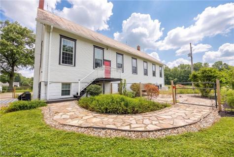 15710 Cenfield Street NE Alliance OH 44601