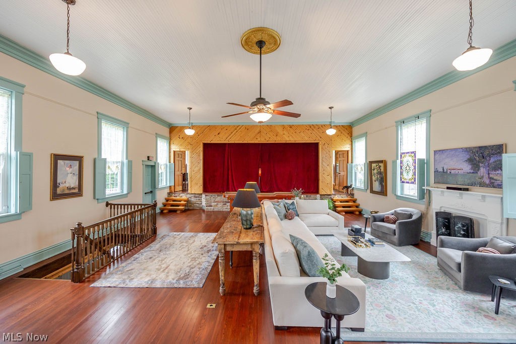 15710 Cenfield Street NE Alliance OH 44601