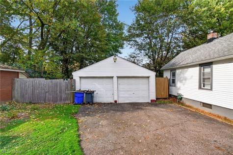 852 Kling Street Akron OH 44311