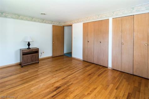 28723 Tudor Drive North Olmsted OH 44070
