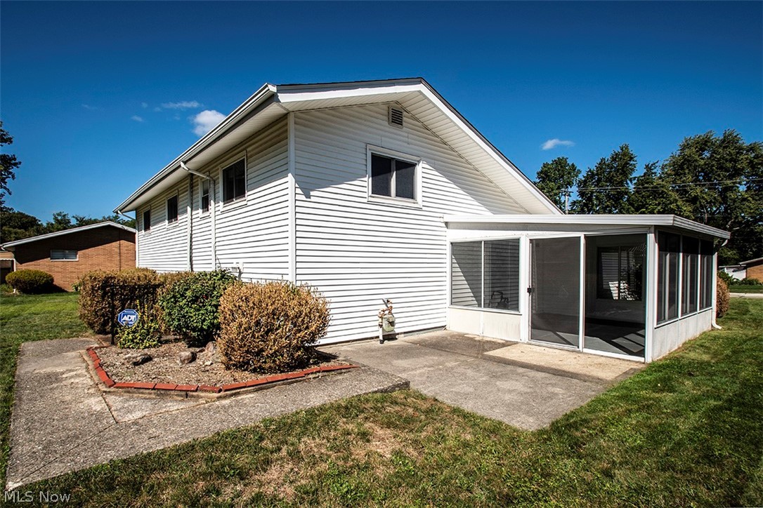 28723 Tudor Drive North Olmsted OH 44070