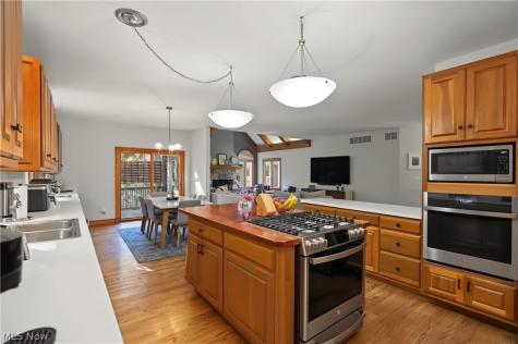 1441 River Edge Drive Kent OH 44240