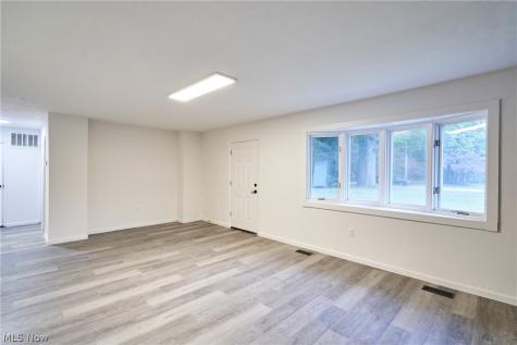 7944 Brichford Road Mentor OH 44060