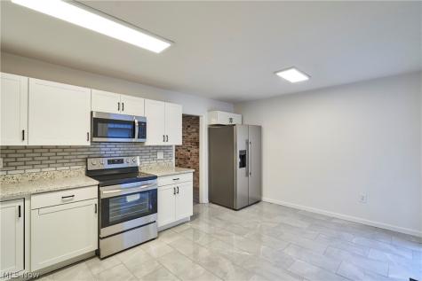 7944 Brichford Road Mentor OH 44060