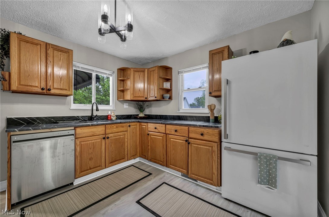 1603 Winchester Road Lyndhurst OH 44124