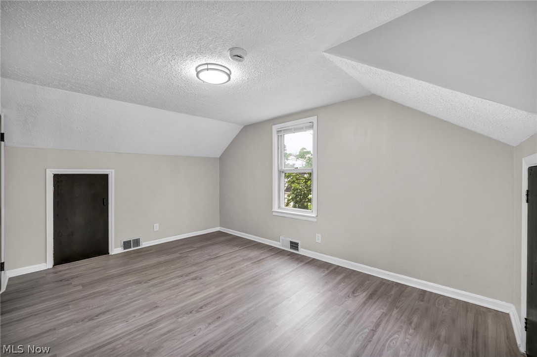 1603 Winchester Road Lyndhurst OH 44124