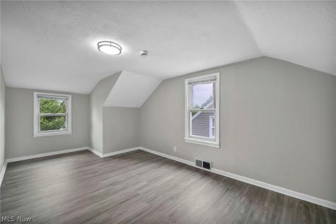1603 Winchester Road Lyndhurst OH 44124