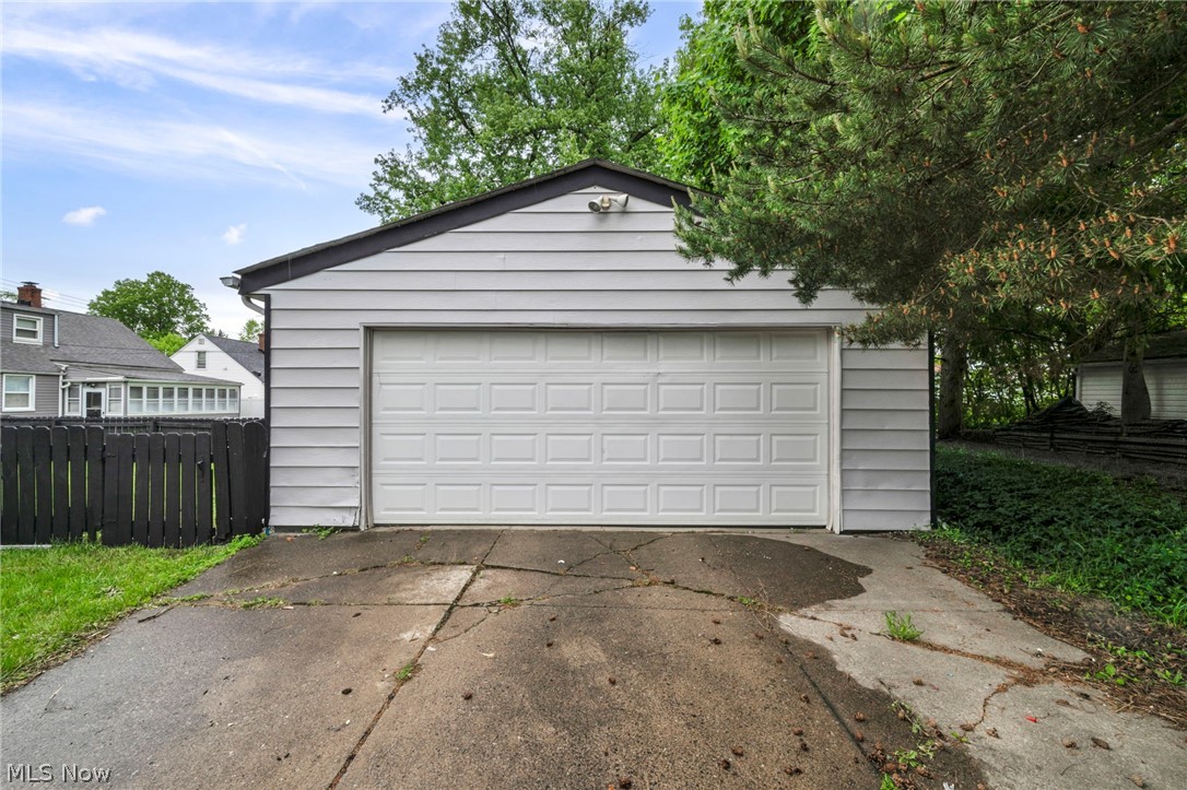 1603 Winchester Road Lyndhurst OH 44124