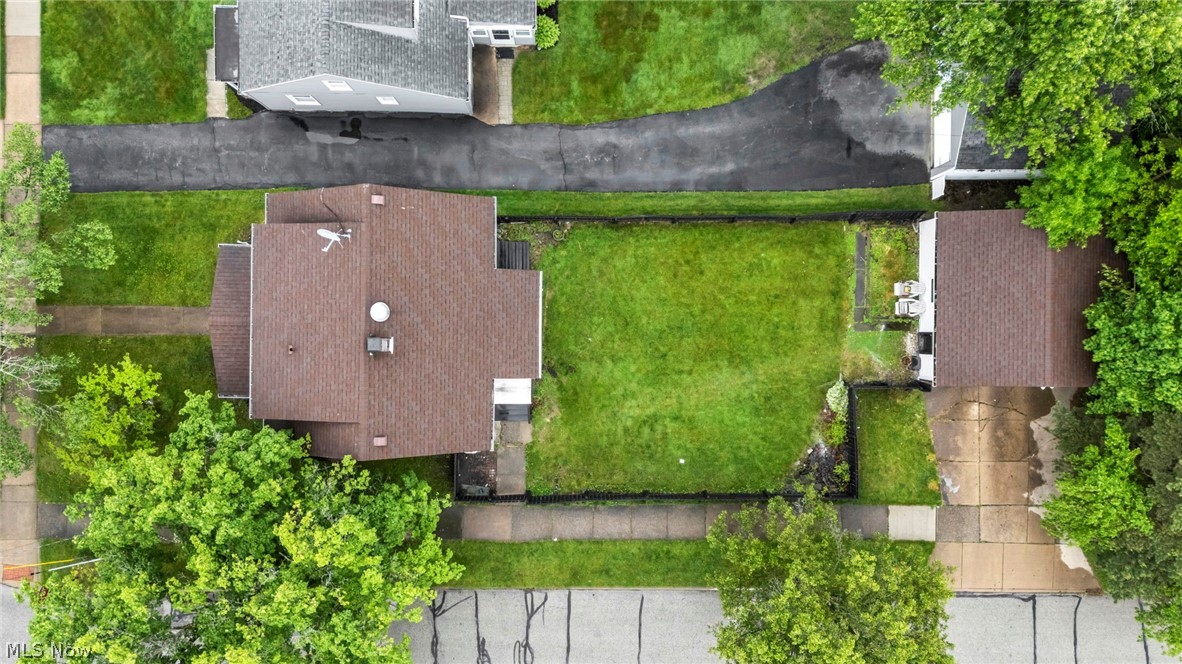1603 Winchester Road Lyndhurst OH 44124