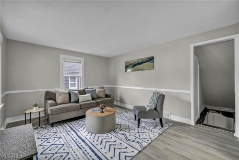 1603 Winchester Road Lyndhurst OH 44124