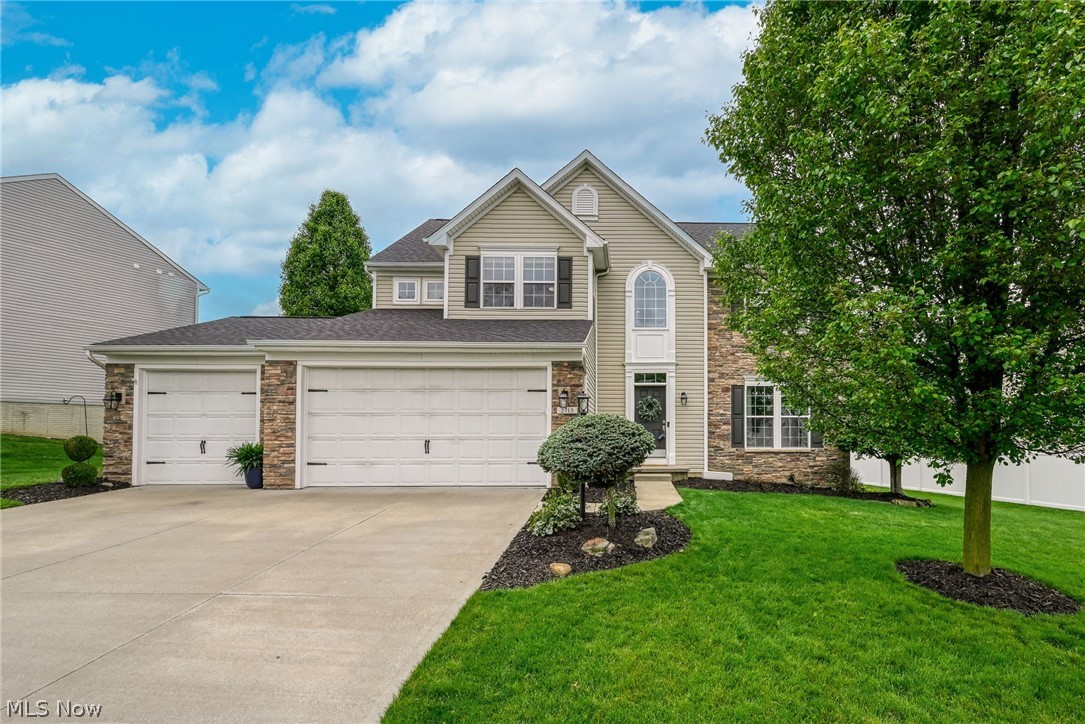 2713 Blue Ash Avenue NW Canton OH 44708