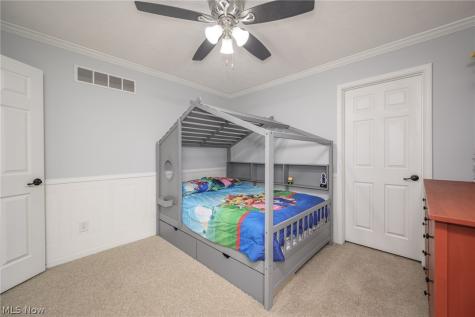 2713 Blue Ash Avenue NW Canton OH 44708