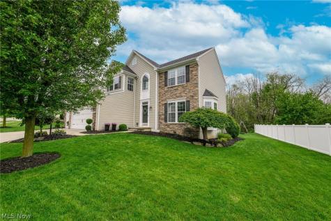 2713 Blue Ash Avenue NW Canton OH 44708