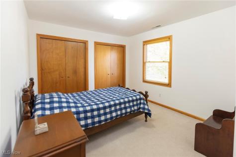 4553 Porter Road North Olmsted OH 44070