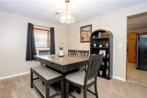 4054 Cinnamon Drive N West Salem OH 44287