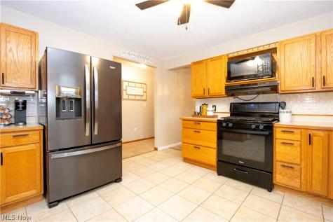 4054 Cinnamon Drive N West Salem OH 44287