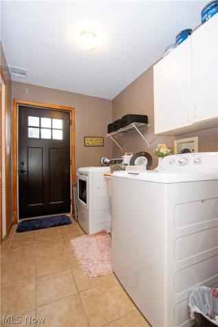 4054 Cinnamon Drive N West Salem OH 44287
