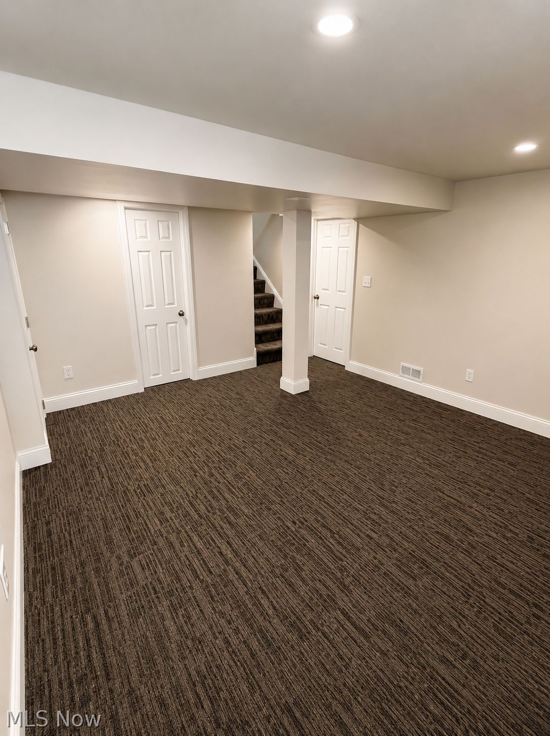 1081 Summit Avenue Lakewood OH 44107