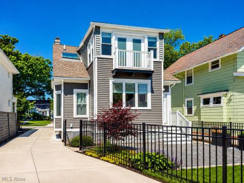 1081 Summit Avenue Lakewood OH 44107